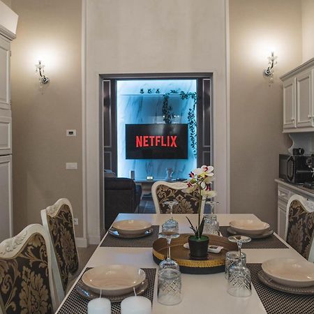 Belvedere Luxury Apartment, View On The Lucca Walls Экстерьер фото