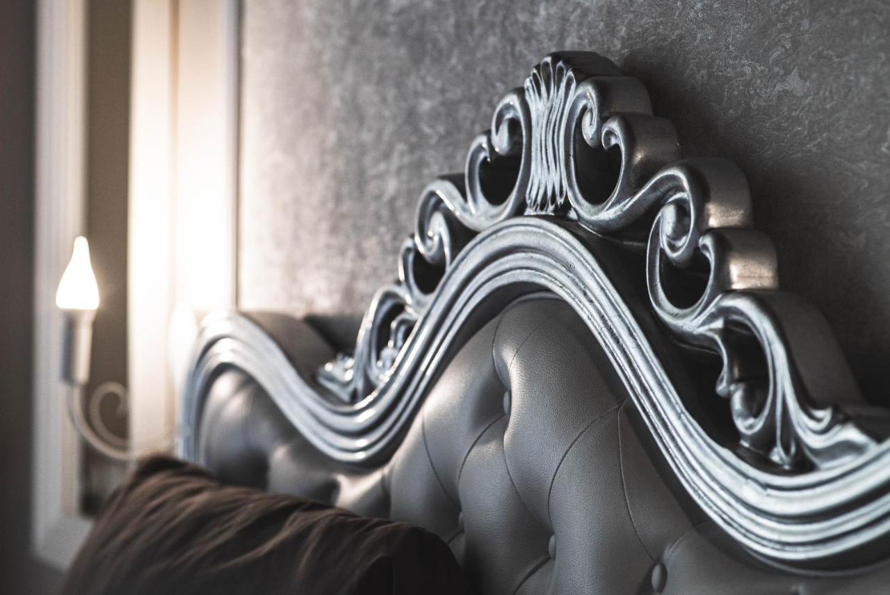 Belvedere Luxury Apartment, View On The Lucca Walls Экстерьер фото