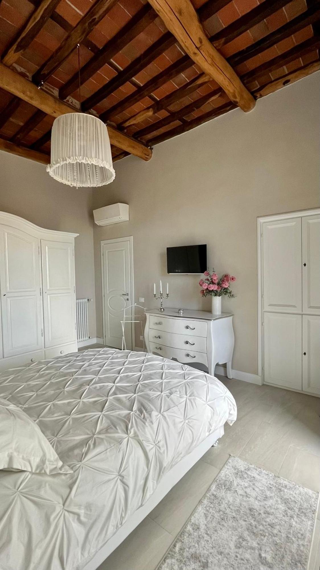Belvedere Luxury Apartment, View On The Lucca Walls Экстерьер фото